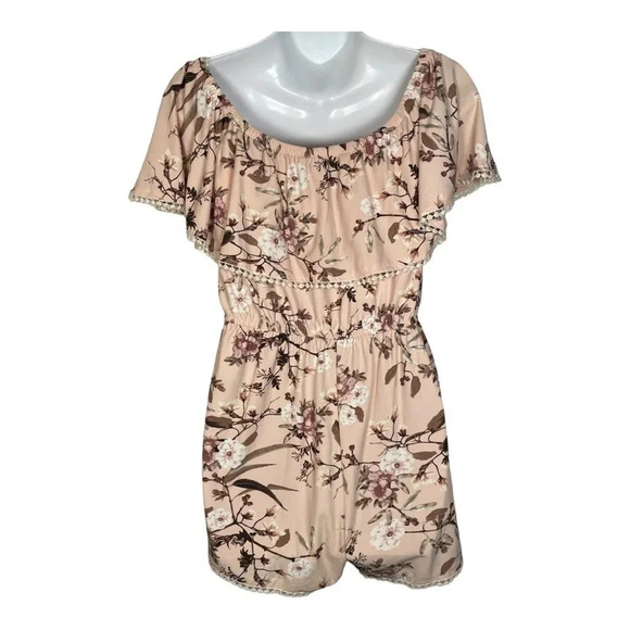 Bundle Of 2 Summer Rompers size Medium - Picture 3 of 12